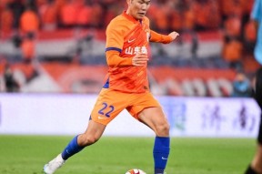 九游体育直播-山东泰山训练开放日；窗口期远射贴柱引欢呼；意大利杯在即；细节决定成败(山东舰为啥不远海训练)